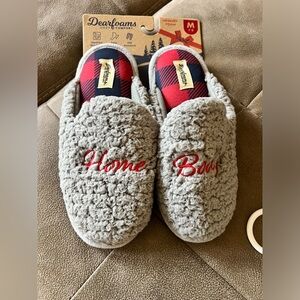Dearfoams cozy comfort slippers. Size 7-8